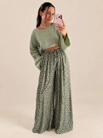 Mousseline top dames met lange mouwen in khaki, vooraanzicht | Lisa’s Boutique
