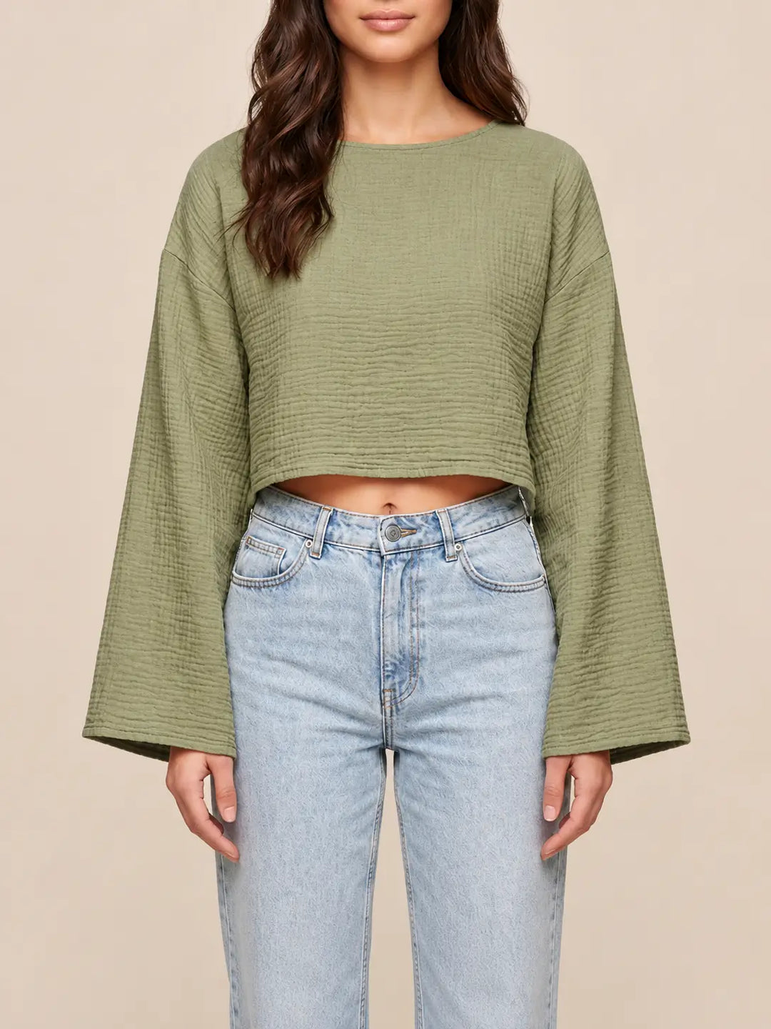 Maglia a maniche lunghe in mussola kaki, vista laterale | Lisa’s Boutique