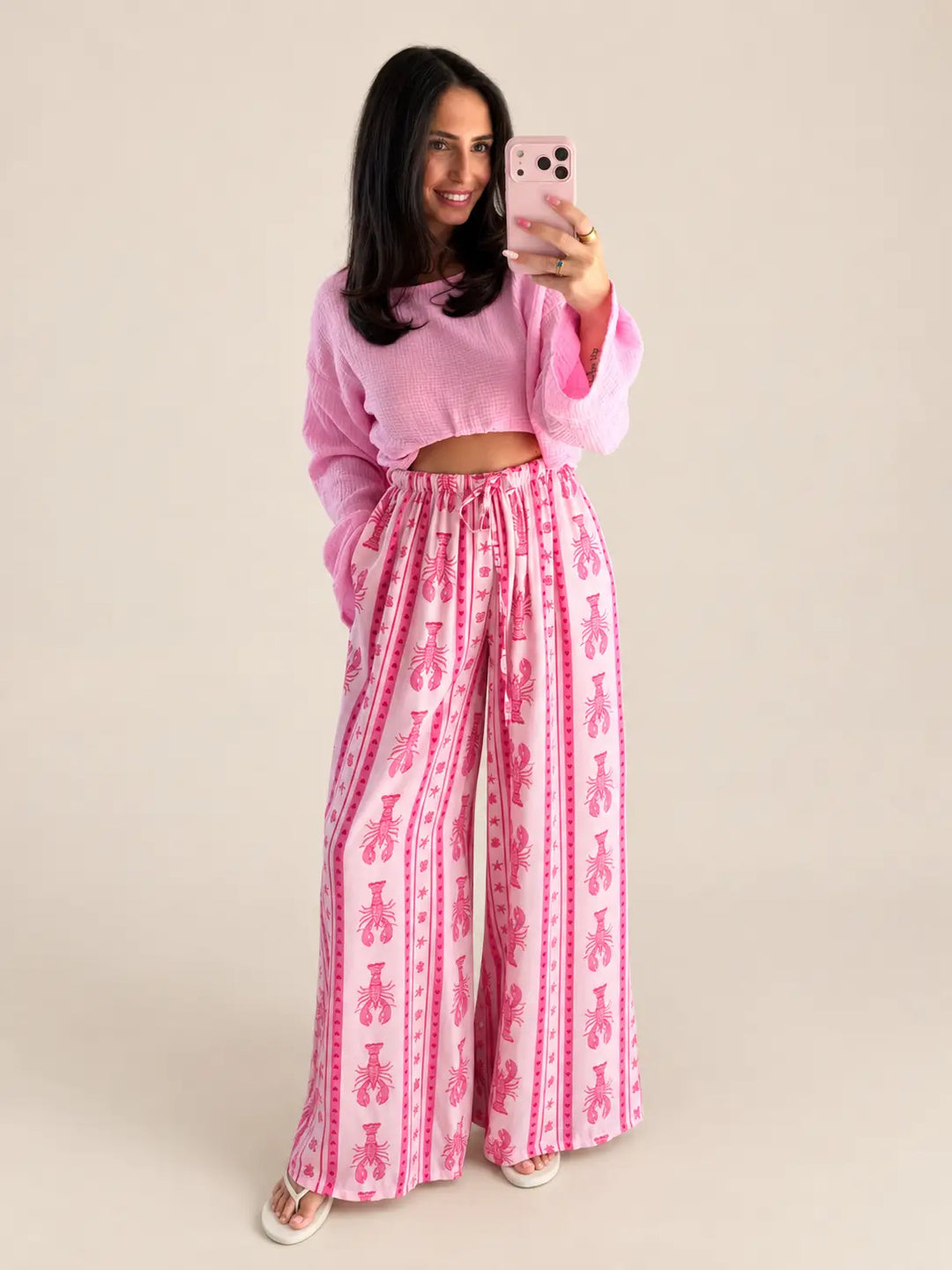 Musselin Langarmshirt Damen in Rosa mit Summerprint Hose im Outfit | Lisa’s Boutique