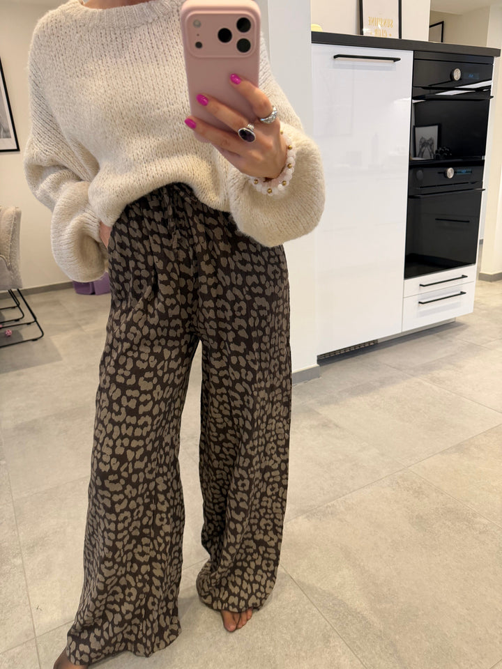 Musselinhose mit Leo-Print Hose Lisas Boutique 