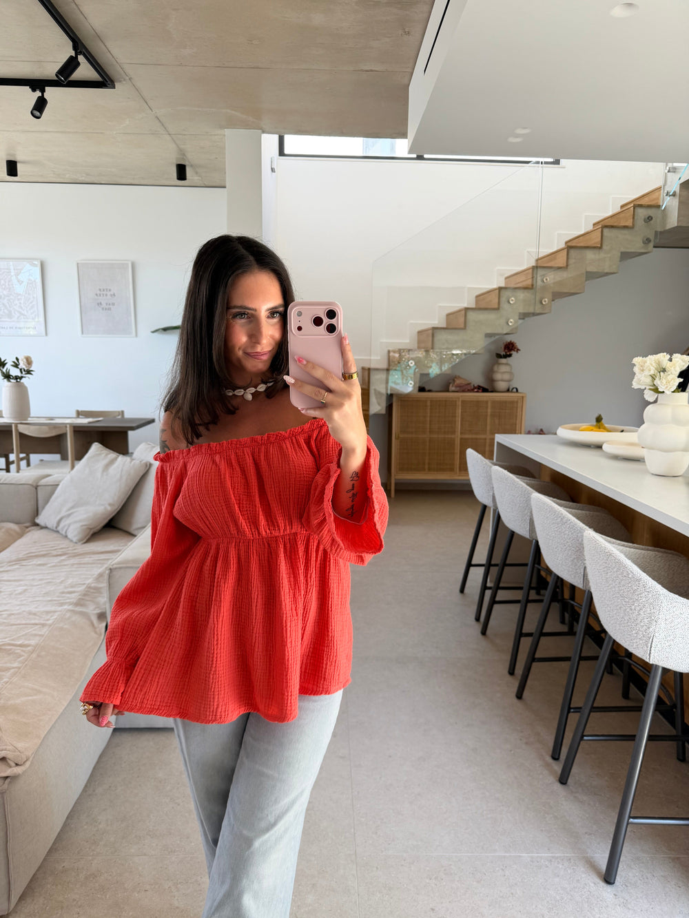 Off-Shoulder Musselin Bluse – Koralle Bluse Lisas Boutique 