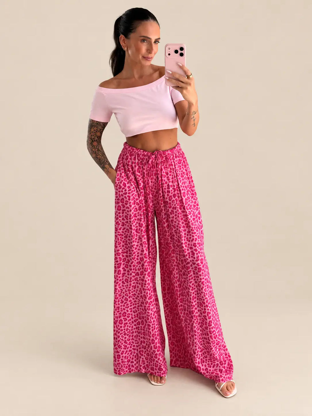 Off-the-shoulder top in pink