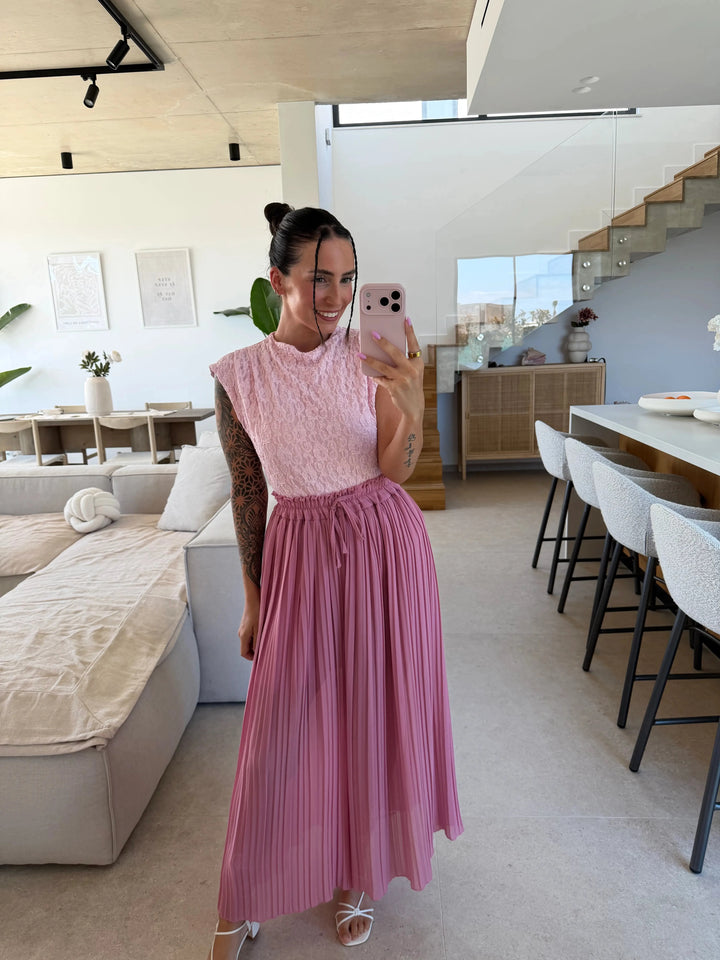 Plissee Hose – Beere Hose Lisas Boutique 