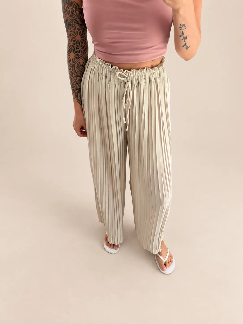 Women’s trousers in Beige, Detail view | Lisa’s Boutique