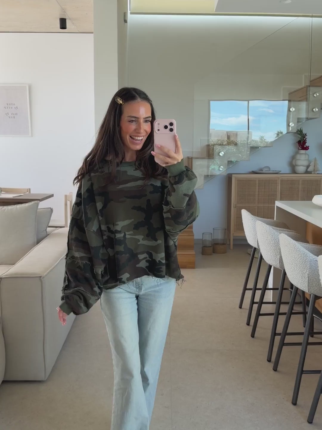 Camouflage Sweatshirt – Khaki