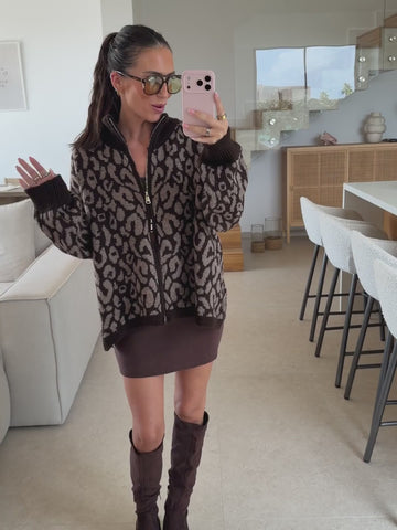Oversize Leopard Zip Cardigan – Brown