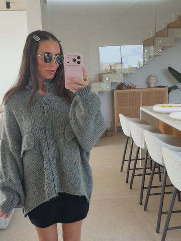 Cozy Cardigan – Grey