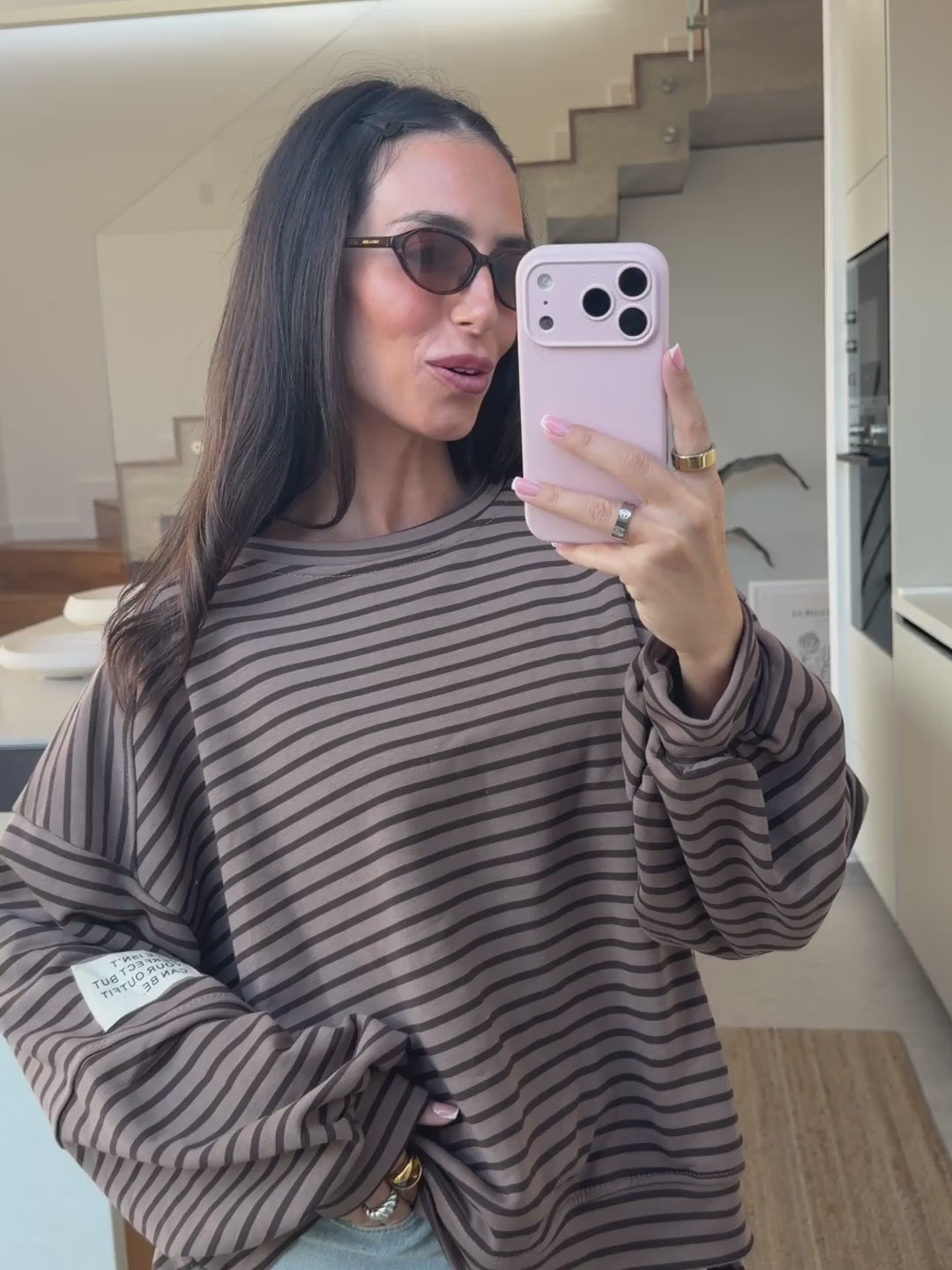 Sweatshirt gestreift – Taupe