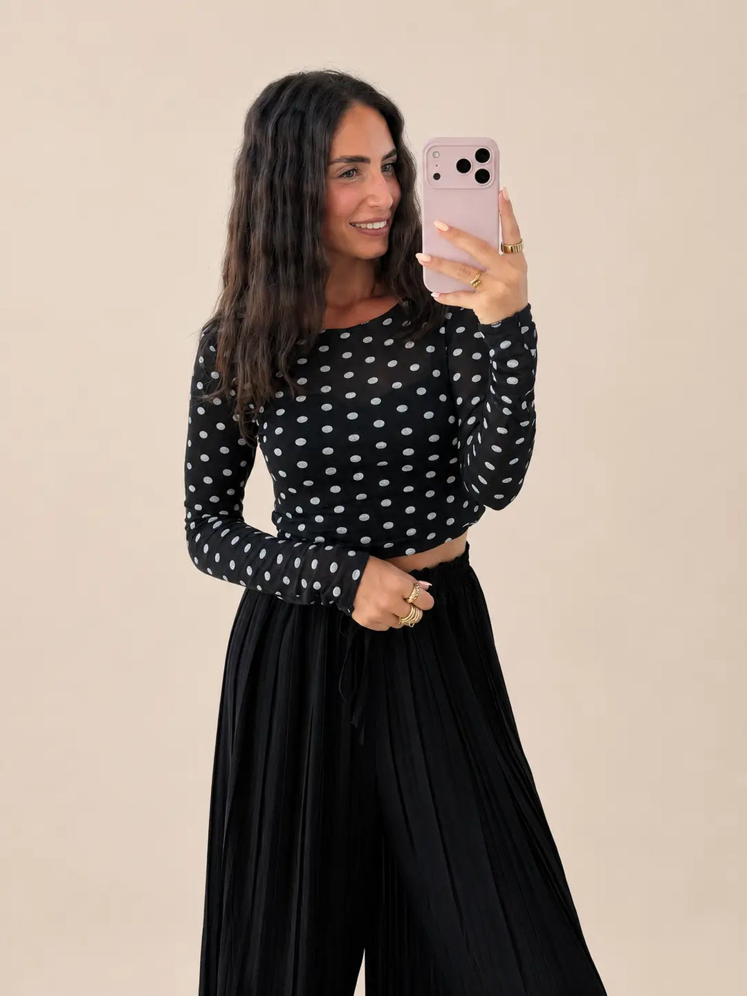 Women’s dotted longsleeve in Black and White | Lisa’s Boutique