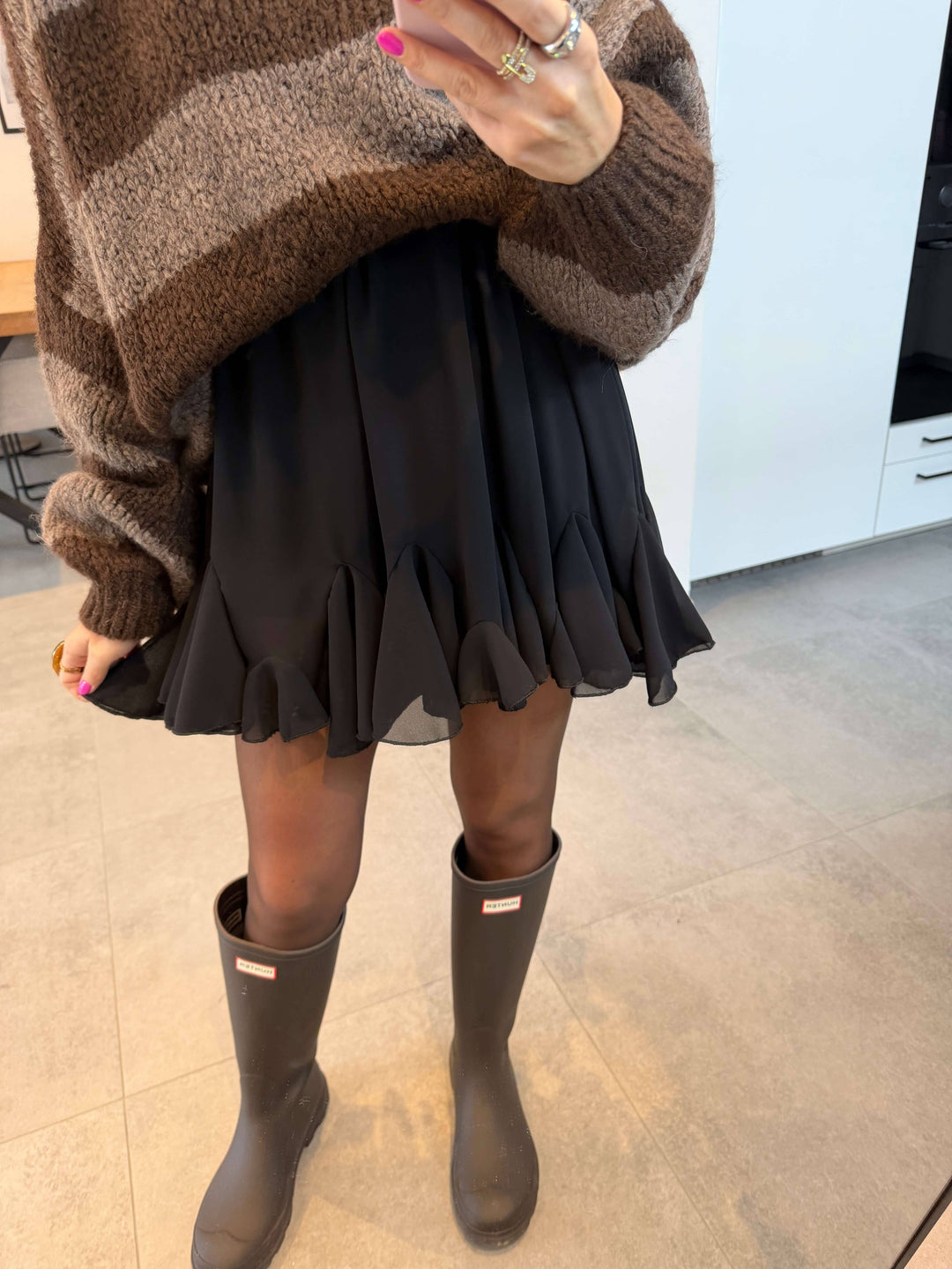 Rock mit Volant – Schwarz Rock Lisas Boutique 