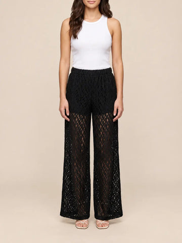 Pantalon en dentelle noire pour femme, vue de détail | Lisa’s Boutique
