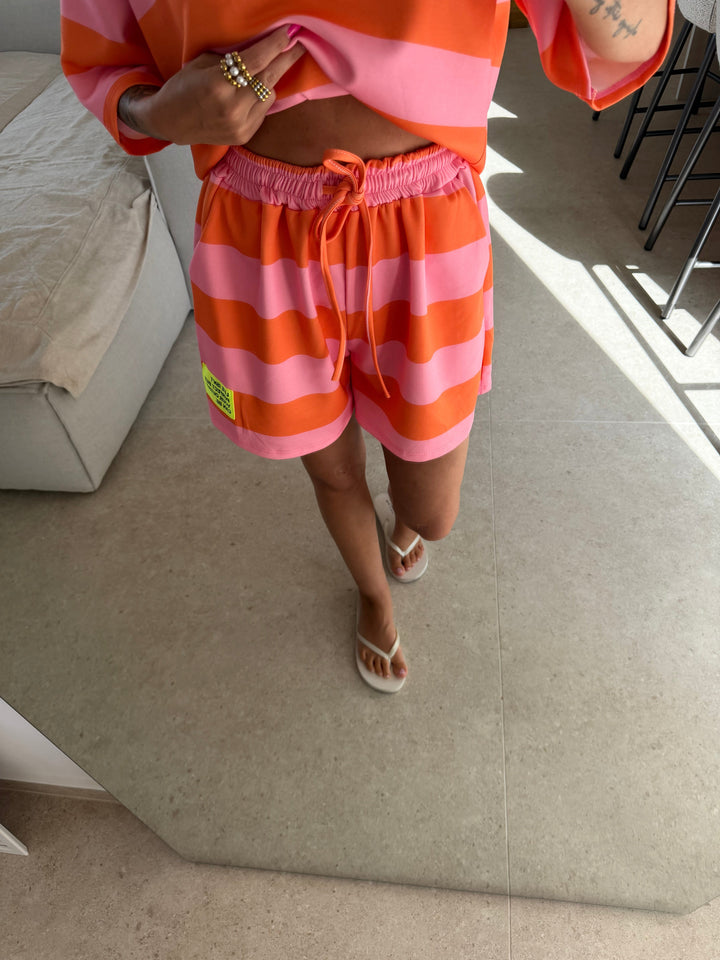 Streifen Shorts – Rosa/Orange Shorts Lisas Boutique 