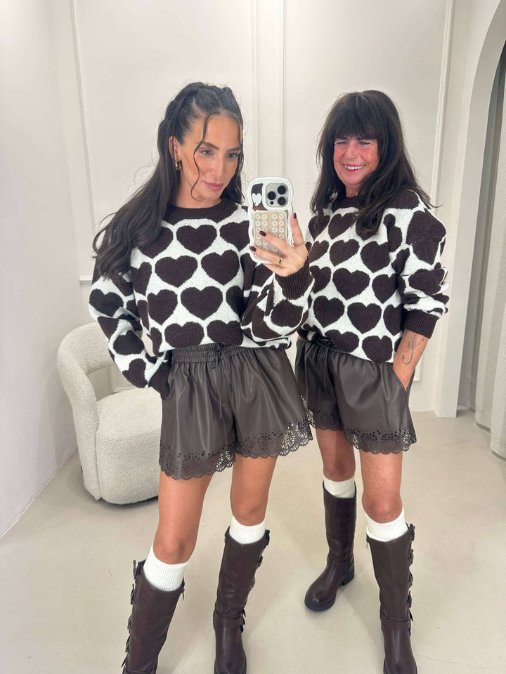 Strickpullover mit Braunen Herzmuster Pullover Lisas Boutique 