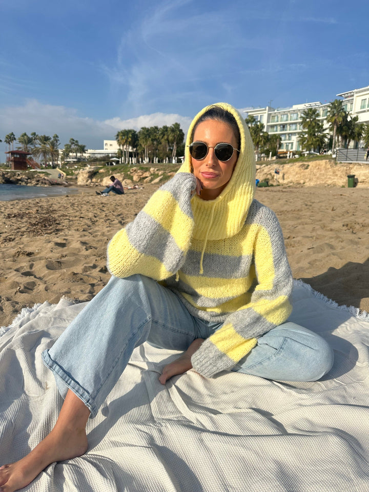 Strickpullover mit Kapuze Gelb/ Grau Pullover Lisas Boutique 