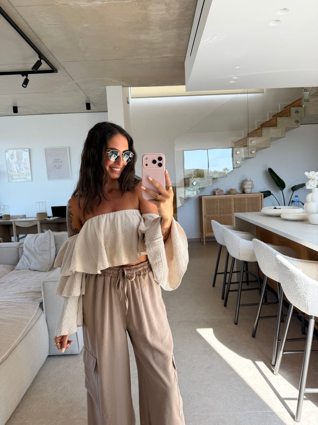 Trägerlose Musselin Bluse – Beige Bluse Lisas Boutique 