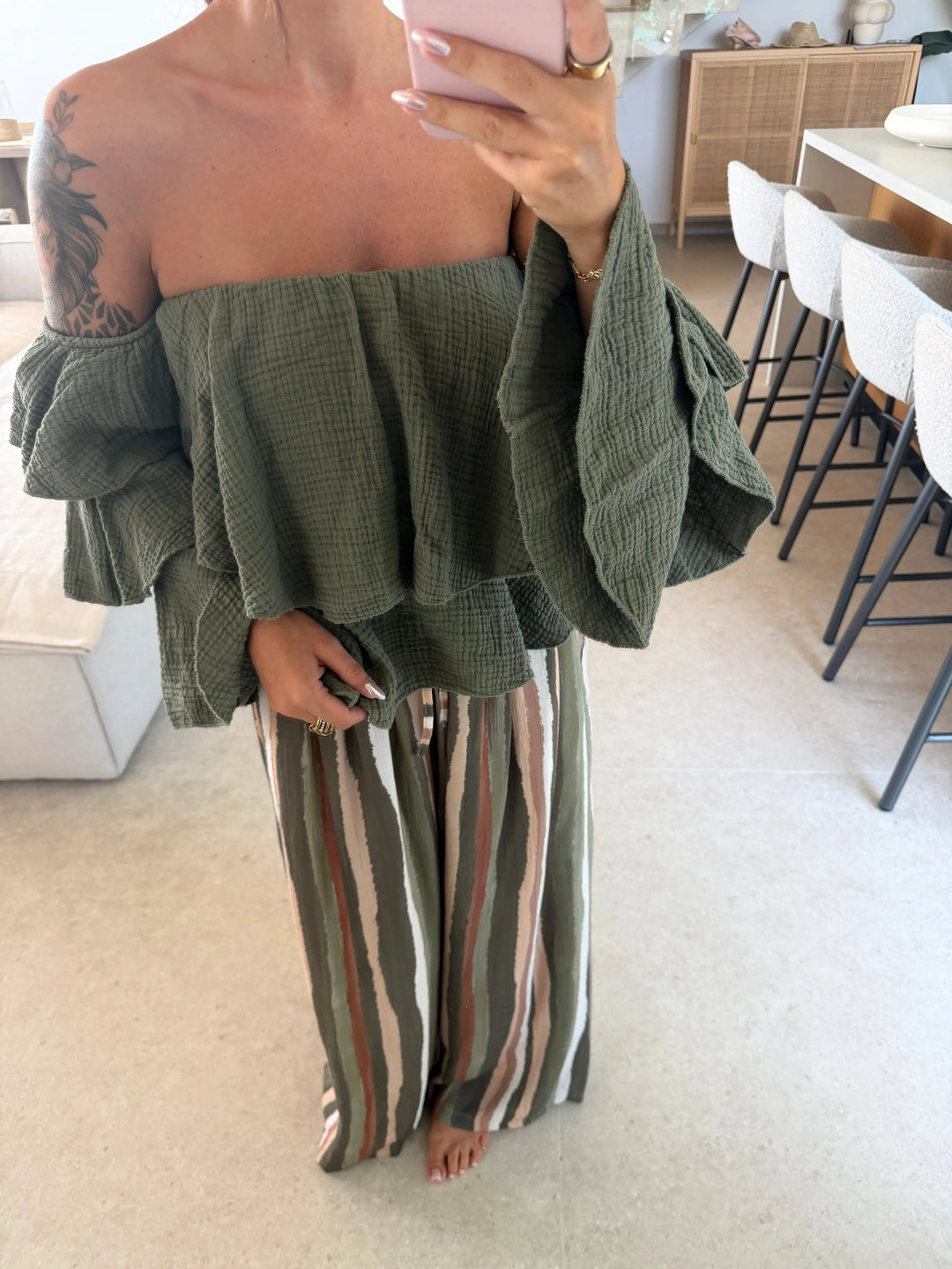 Trägerlose Musselin Bluse – Khaki Bluse Lisas Boutique 