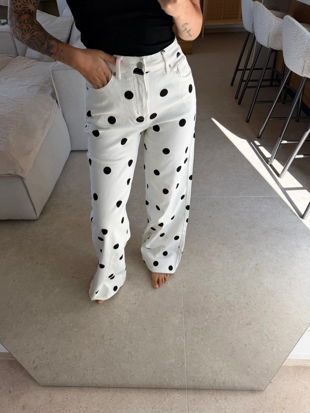 Wide Leg Hose mit Punkten – Weiß Oberteil Lisas Boutique 