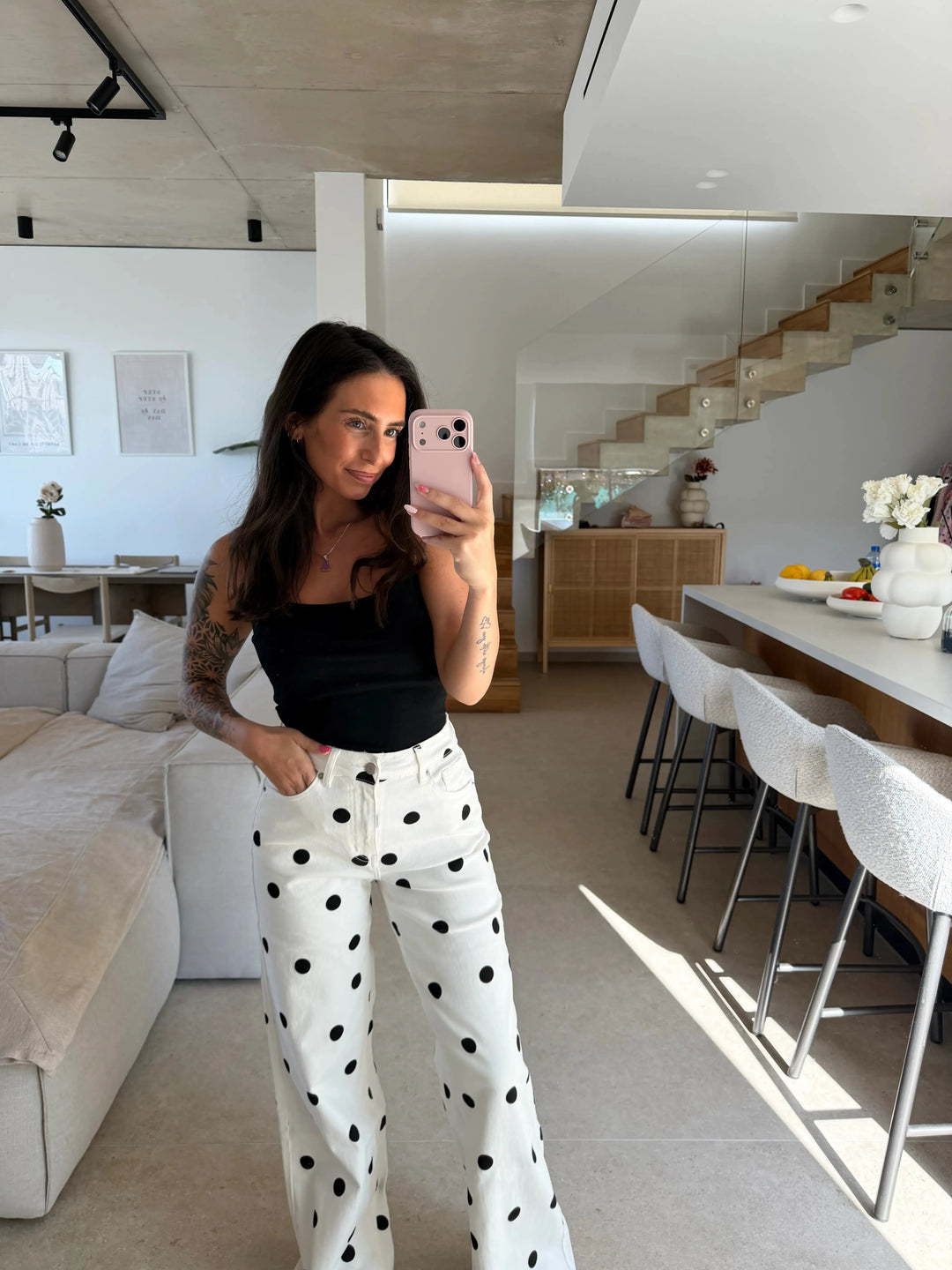 Wide Leg Hose mit Punkten – Weiß Oberteil Lisas Boutique 